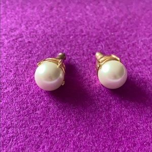 Kate Spade pearl stud earrings